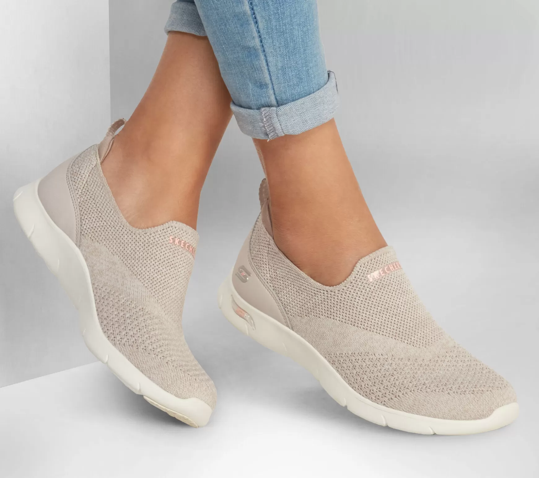 Arch Fit Refine - Don't Go | Skechers Fashion