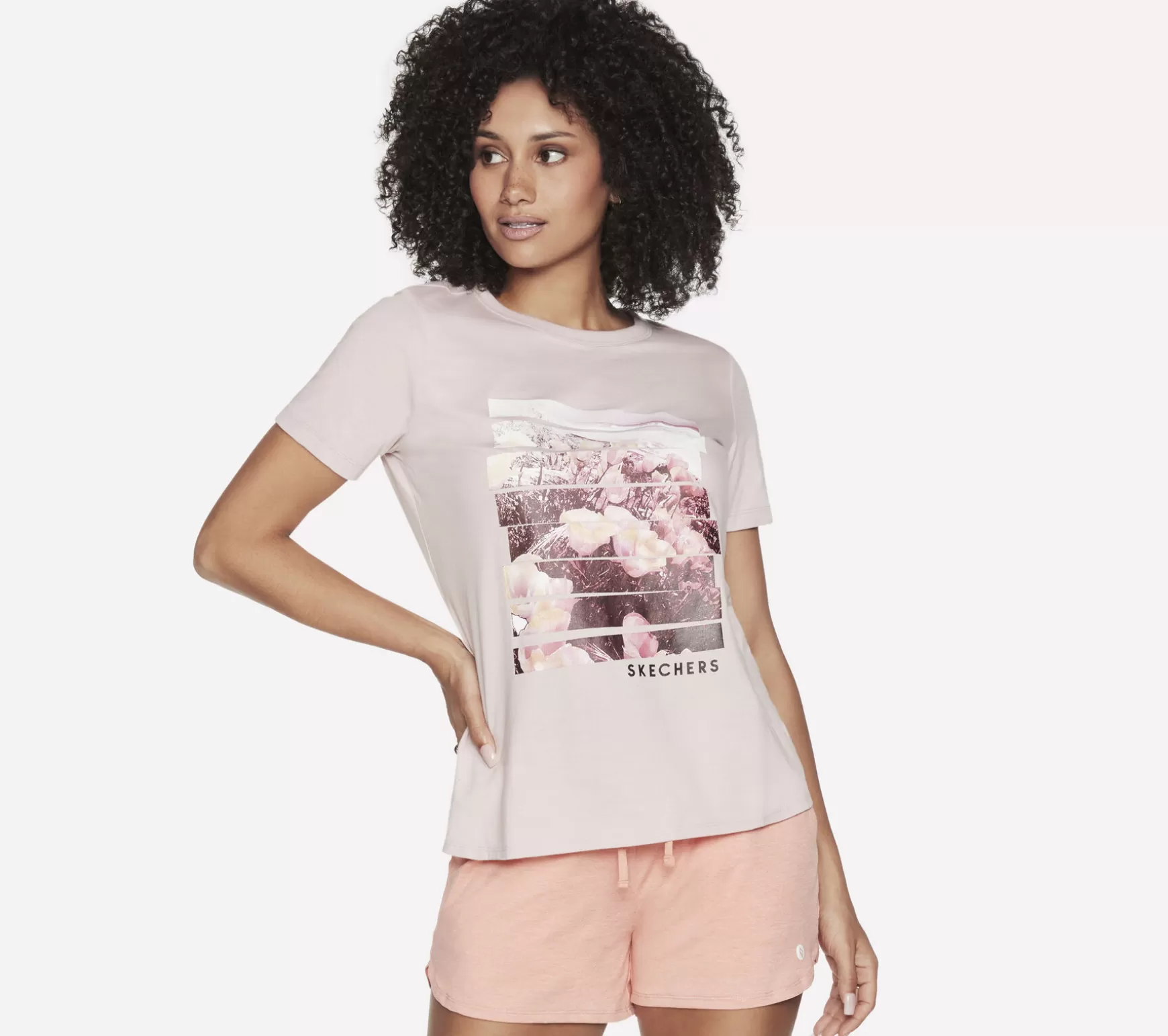 Dreamy Escape Tee | Skechers Shop